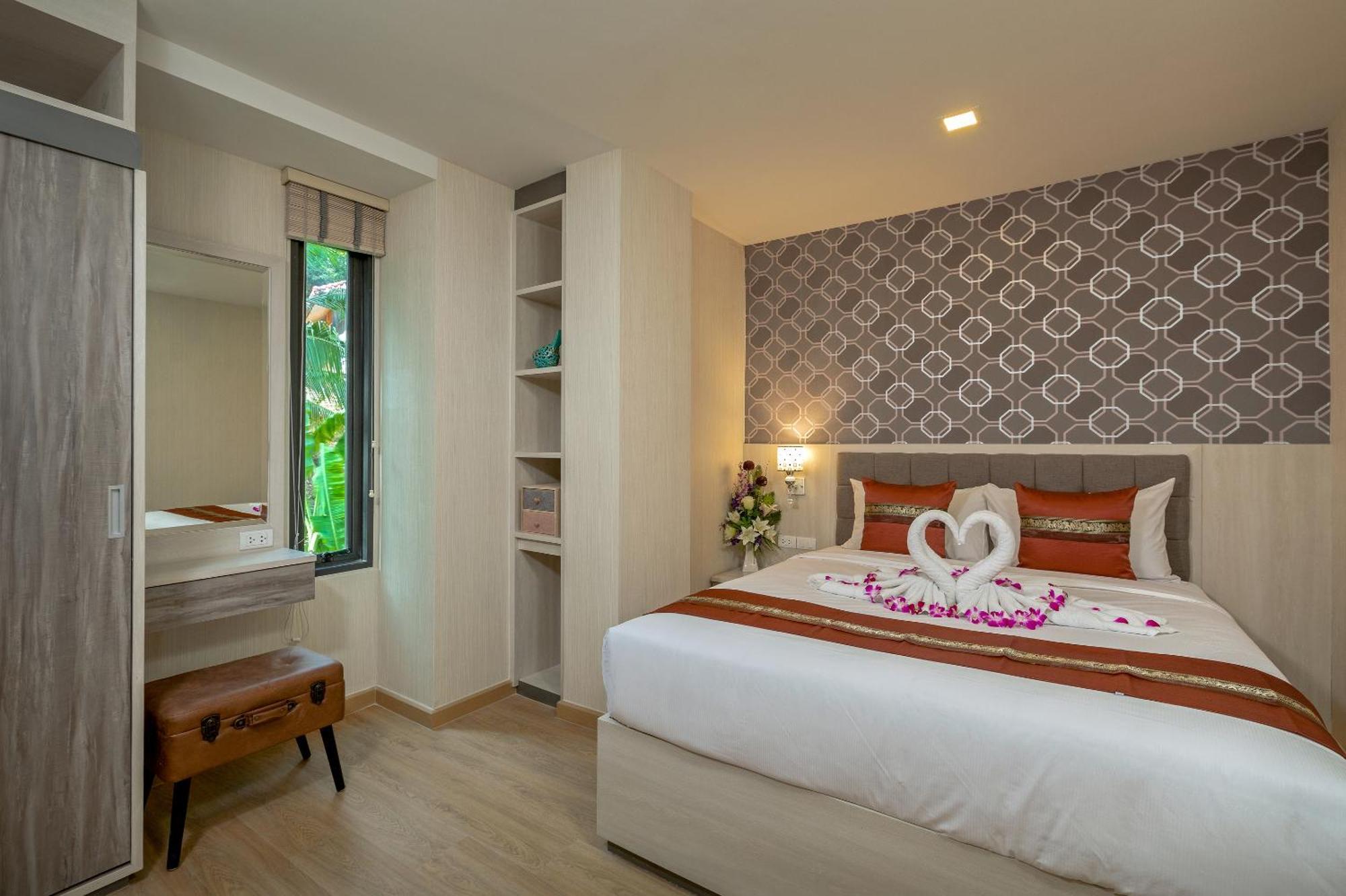 Splendid Sea View Resort Ката Бийч Стая снимка